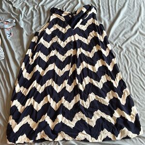 Double lined chevron dress